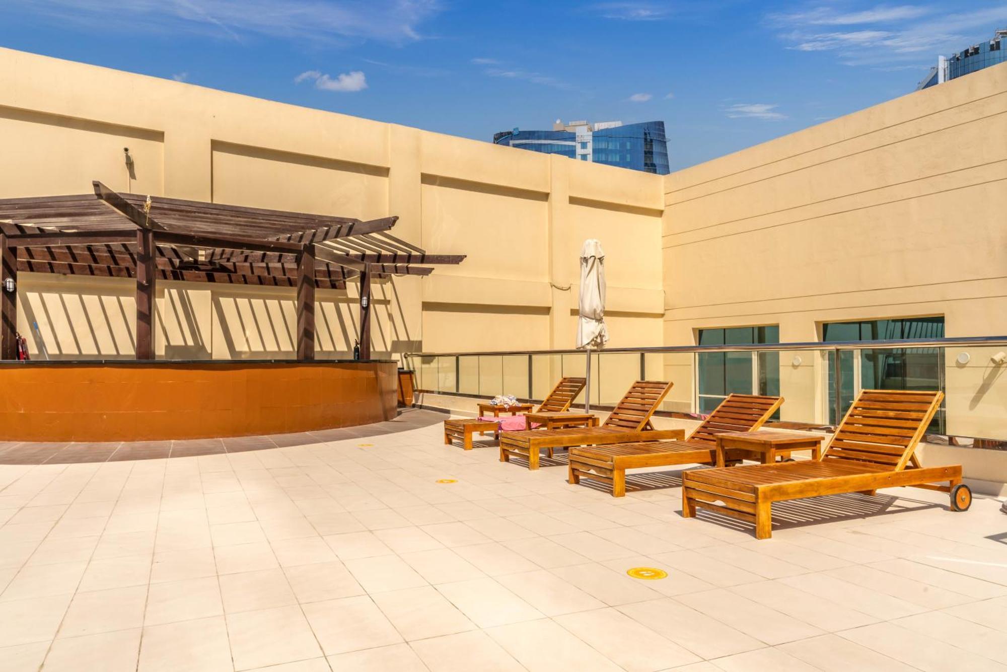 Rbc Tower Apartment Dubai