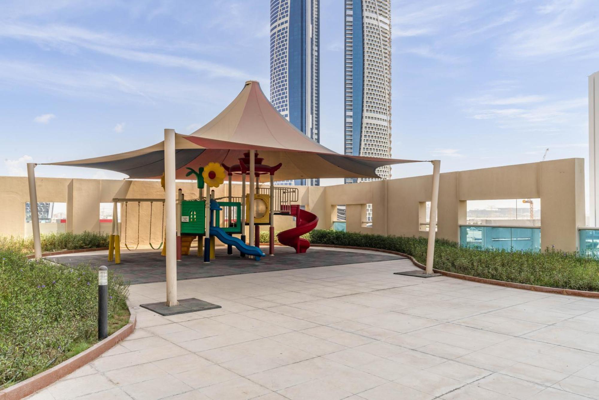 Rbc Tower Apartment *